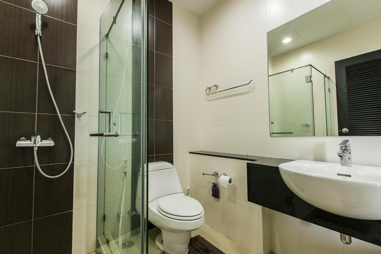 Veloche 2 Bedroom Apartment With Seaview Karon Екстериор снимка